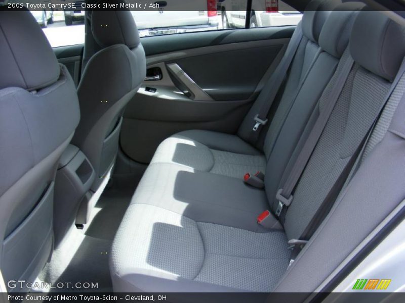 Classic Silver Metallic / Ash 2009 Toyota Camry SE