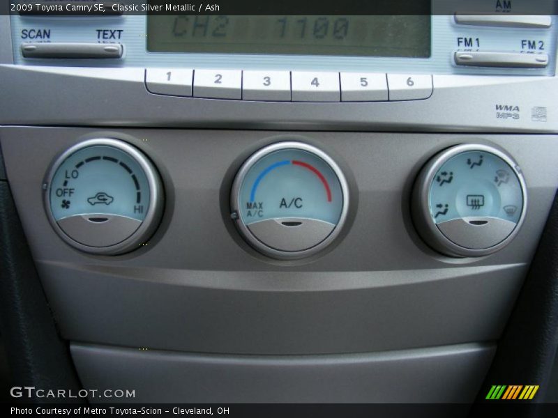 Classic Silver Metallic / Ash 2009 Toyota Camry SE