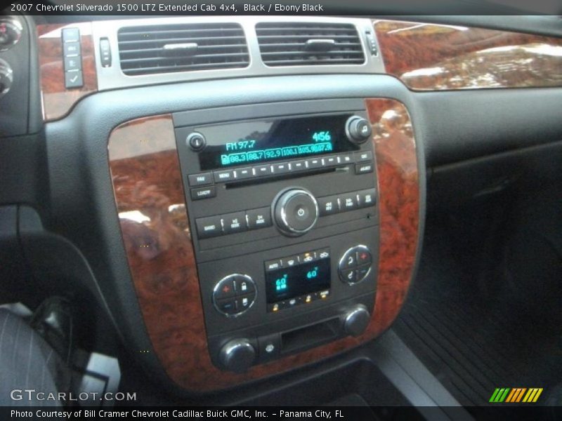 Black / Ebony Black 2007 Chevrolet Silverado 1500 LTZ Extended Cab 4x4