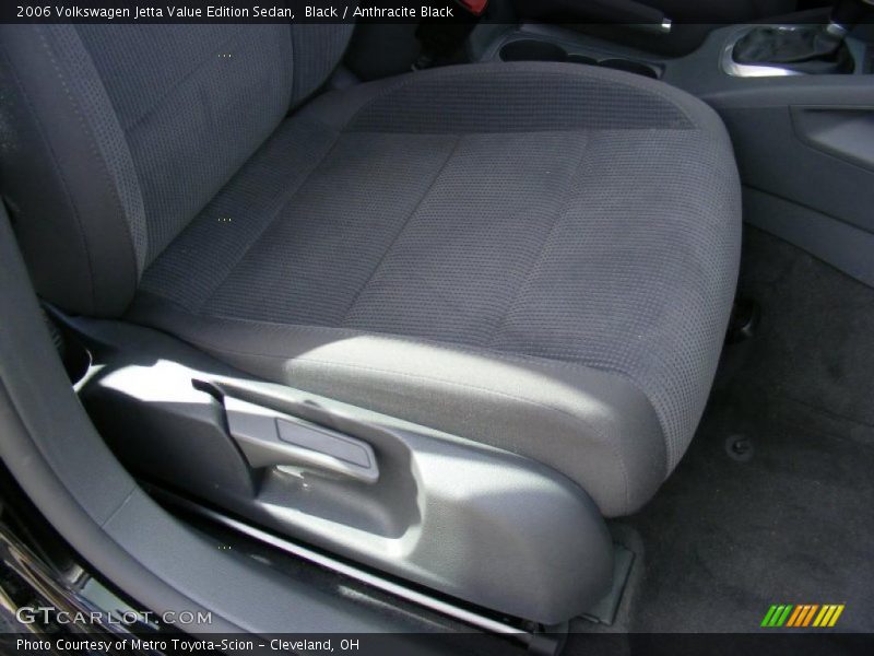 Black / Anthracite Black 2006 Volkswagen Jetta Value Edition Sedan
