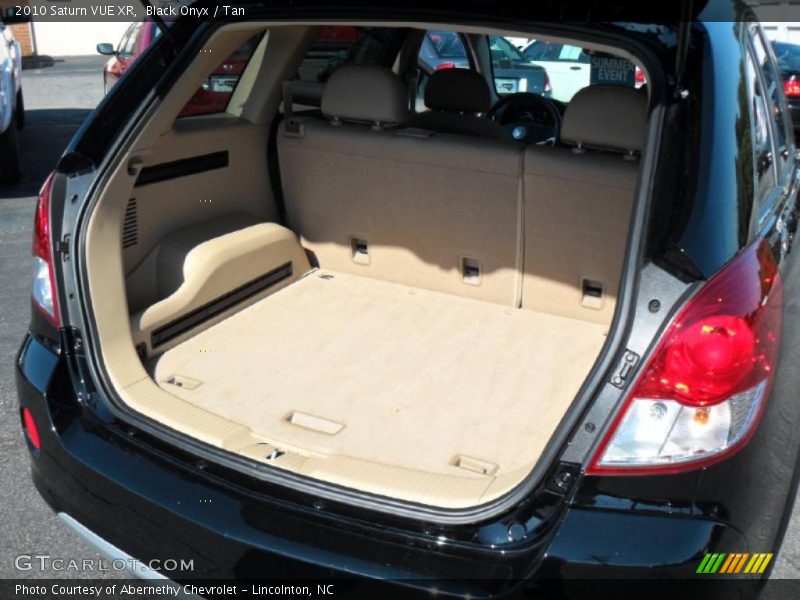 Black Onyx / Tan 2010 Saturn VUE XR