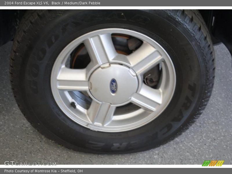 Black / Medium/Dark Pebble 2004 Ford Escape XLS V6