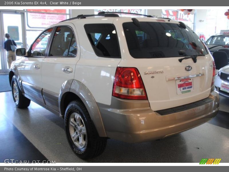 Clear White / Beige 2006 Kia Sorento EX 4x4
