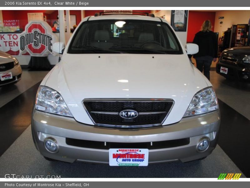 Clear White / Beige 2006 Kia Sorento EX 4x4