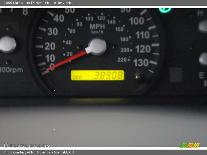 Clear White / Beige 2006 Kia Sorento EX 4x4