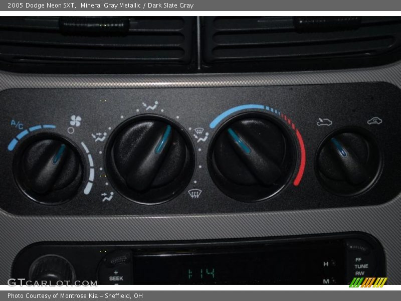 Mineral Gray Metallic / Dark Slate Gray 2005 Dodge Neon SXT