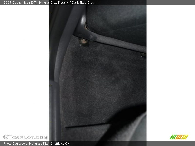 Mineral Gray Metallic / Dark Slate Gray 2005 Dodge Neon SXT