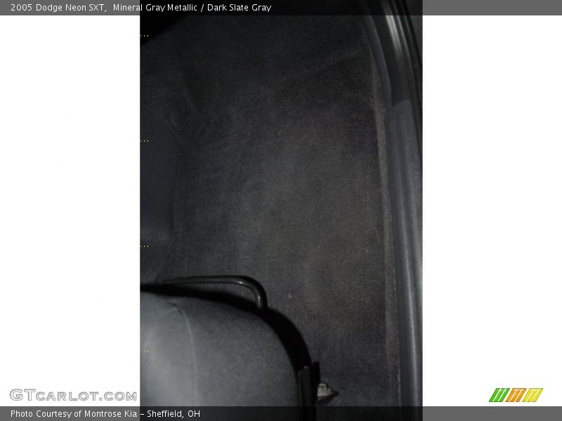 Mineral Gray Metallic / Dark Slate Gray 2005 Dodge Neon SXT