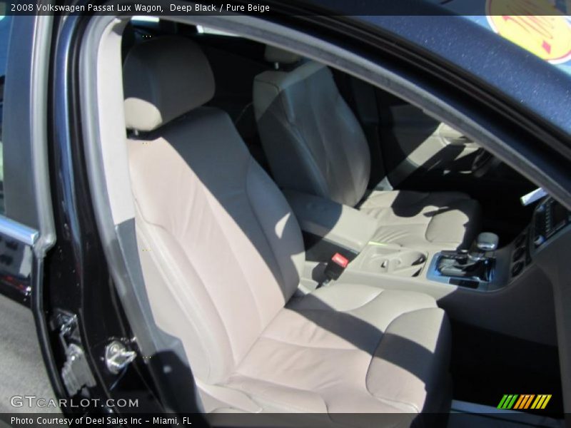 Deep Black / Pure Beige 2008 Volkswagen Passat Lux Wagon