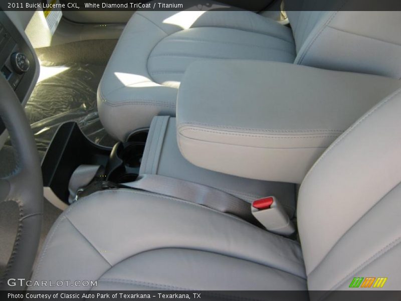 White Diamond TriCoat / Titanium 2011 Buick Lucerne CXL