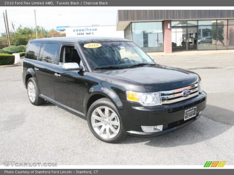 Tuxedo Black / Charcoal Black 2010 Ford Flex Limited AWD