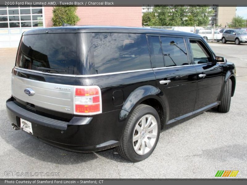 Tuxedo Black / Charcoal Black 2010 Ford Flex Limited AWD