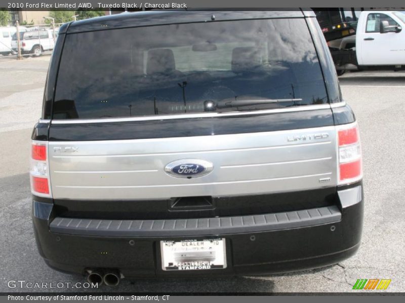 Tuxedo Black / Charcoal Black 2010 Ford Flex Limited AWD
