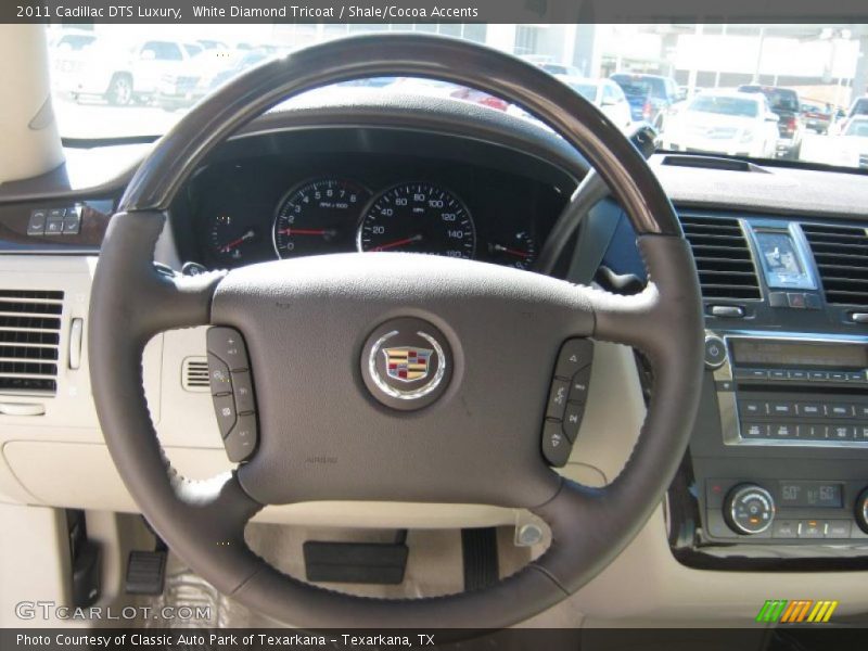 White Diamond Tricoat / Shale/Cocoa Accents 2011 Cadillac DTS Luxury