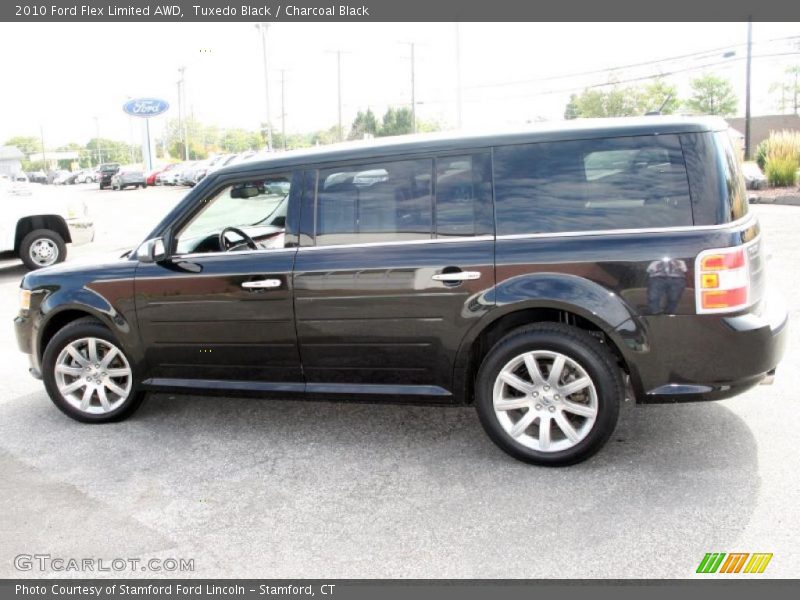 Tuxedo Black / Charcoal Black 2010 Ford Flex Limited AWD