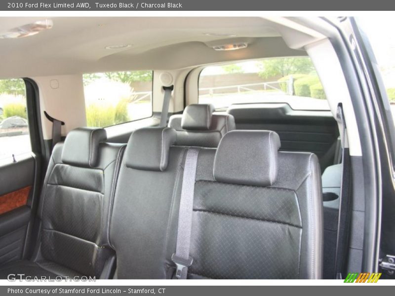 Tuxedo Black / Charcoal Black 2010 Ford Flex Limited AWD