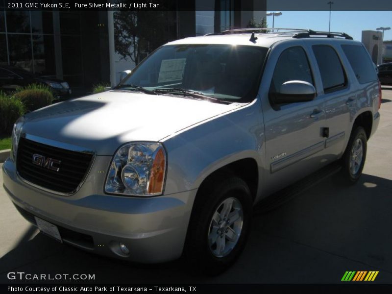 Pure Silver Metallic / Light Tan 2011 GMC Yukon SLE