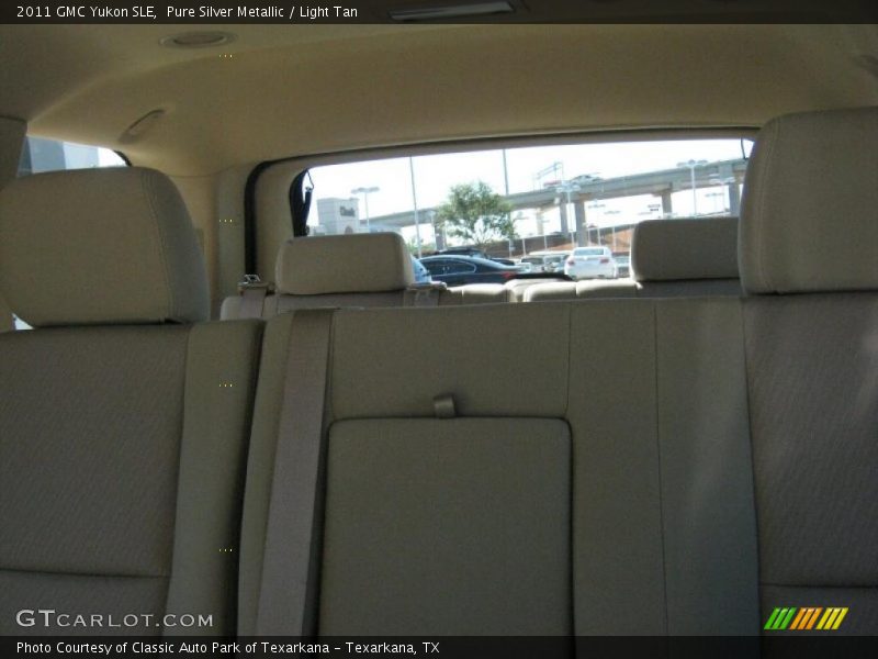 Pure Silver Metallic / Light Tan 2011 GMC Yukon SLE