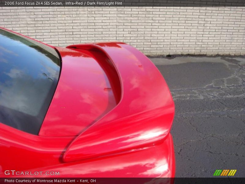 Infra-Red / Dark Flint/Light Flint 2006 Ford Focus ZX4 SES Sedan