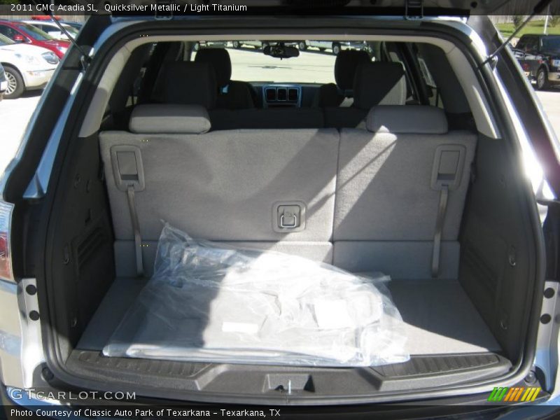Quicksilver Metallic / Light Titanium 2011 GMC Acadia SL
