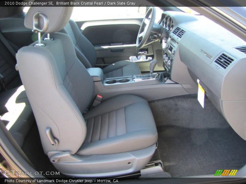 Brilliant Black Crystal Pearl / Dark Slate Gray 2010 Dodge Challenger SE
