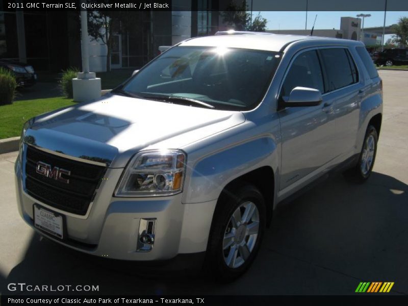 Quicksilver Metallic / Jet Black 2011 GMC Terrain SLE