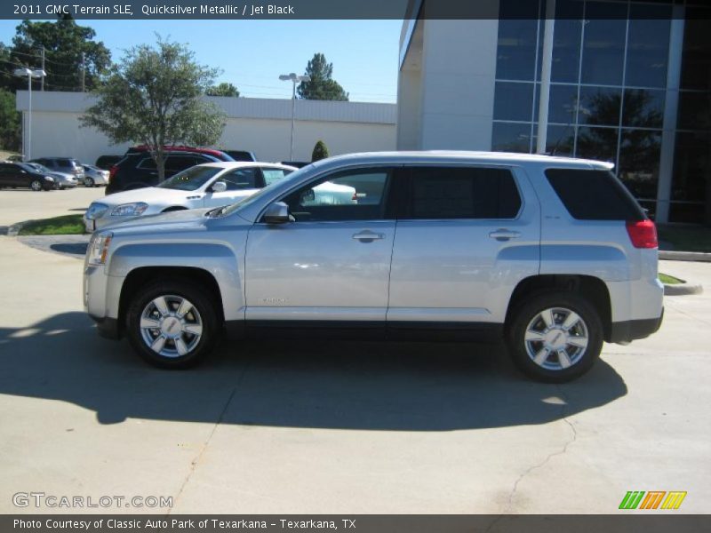 Quicksilver Metallic / Jet Black 2011 GMC Terrain SLE