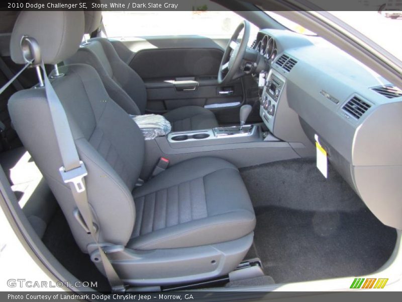 Stone White / Dark Slate Gray 2010 Dodge Challenger SE