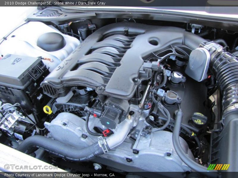 Stone White / Dark Slate Gray 2010 Dodge Challenger SE