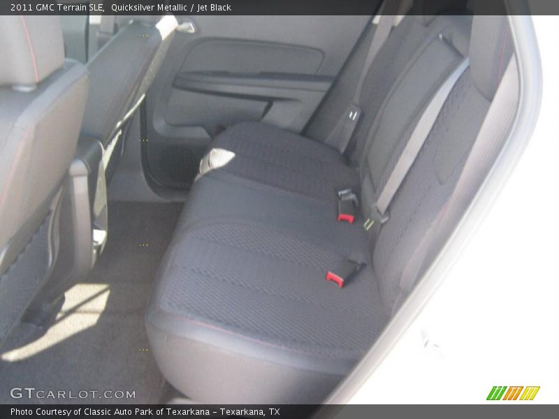 Quicksilver Metallic / Jet Black 2011 GMC Terrain SLE