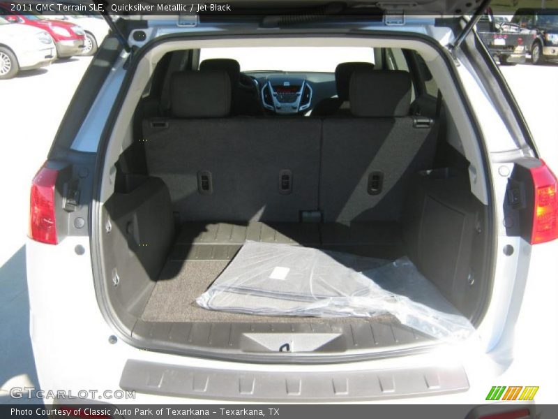 Quicksilver Metallic / Jet Black 2011 GMC Terrain SLE