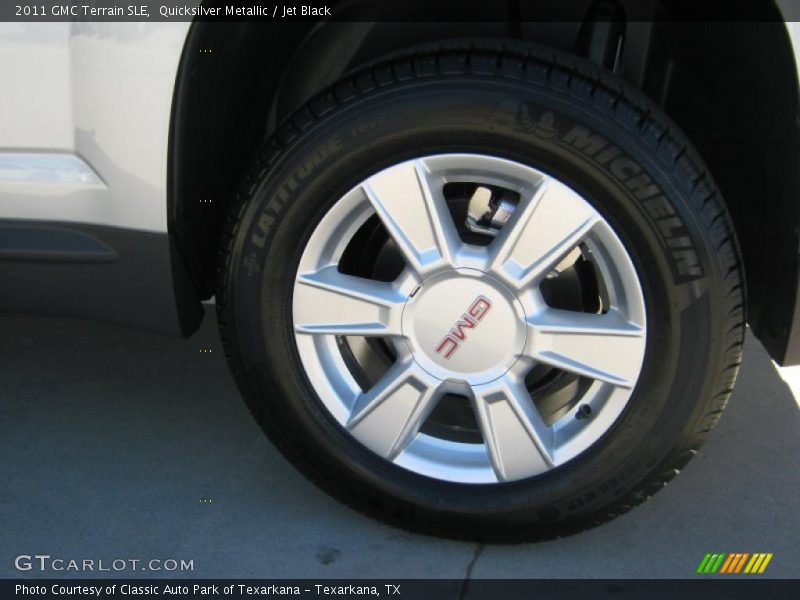 Quicksilver Metallic / Jet Black 2011 GMC Terrain SLE