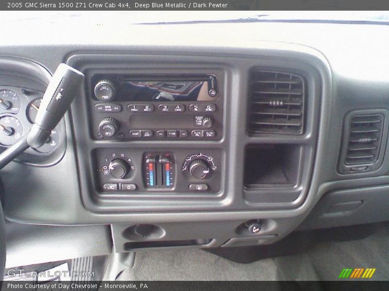 Deep Blue Metallic / Dark Pewter 2005 GMC Sierra 1500 Z71 Crew Cab 4x4