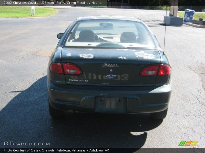 Forest Green Metallic / Neutral 2002 Chevrolet Cavalier LS Sedan