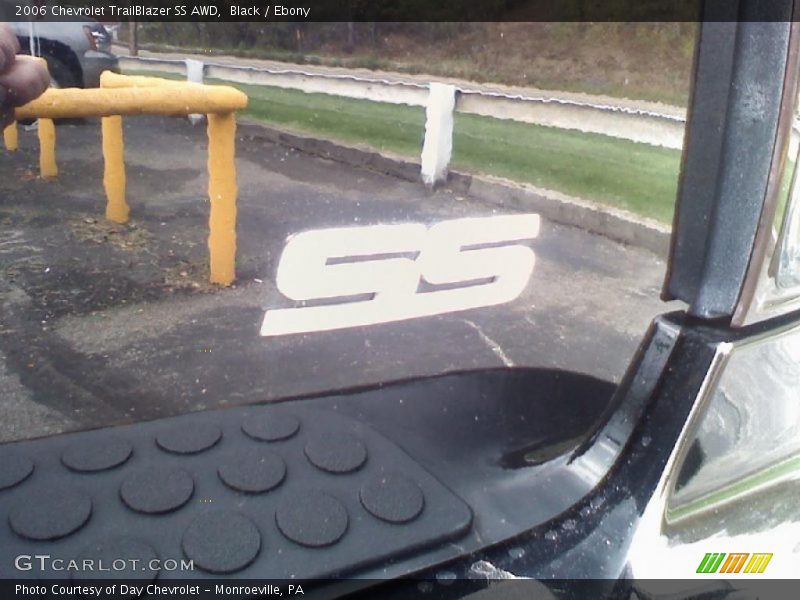 Black / Ebony 2006 Chevrolet TrailBlazer SS AWD