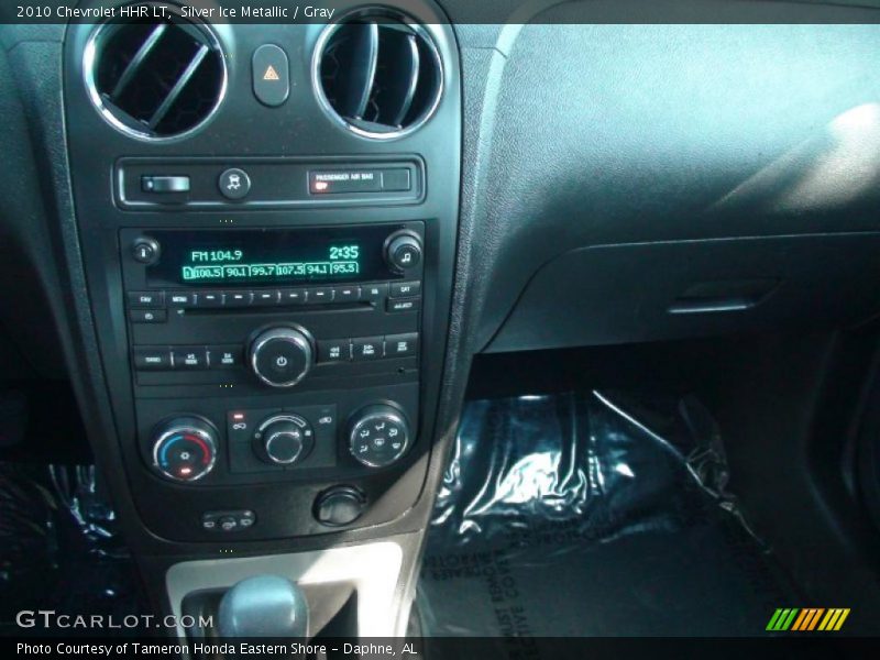 Silver Ice Metallic / Gray 2010 Chevrolet HHR LT