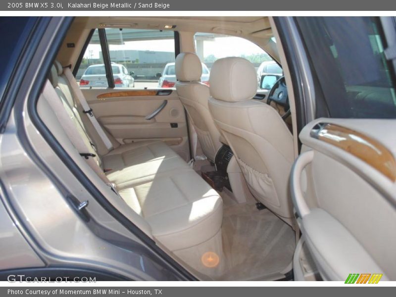 Kalahari Beige Metallic / Sand Beige 2005 BMW X5 3.0i