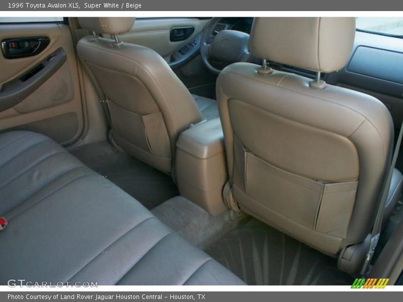 Super White / Beige 1996 Toyota Avalon XLS