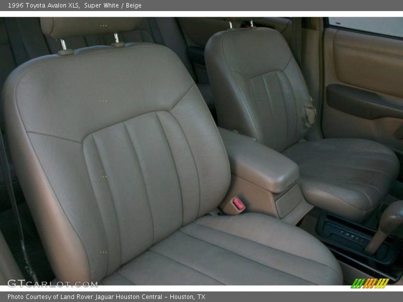Super White / Beige 1996 Toyota Avalon XLS