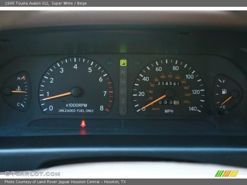 Super White / Beige 1996 Toyota Avalon XLS