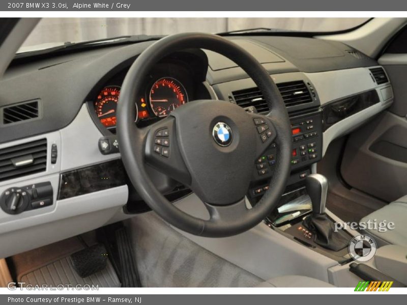 Alpine White / Grey 2007 BMW X3 3.0si