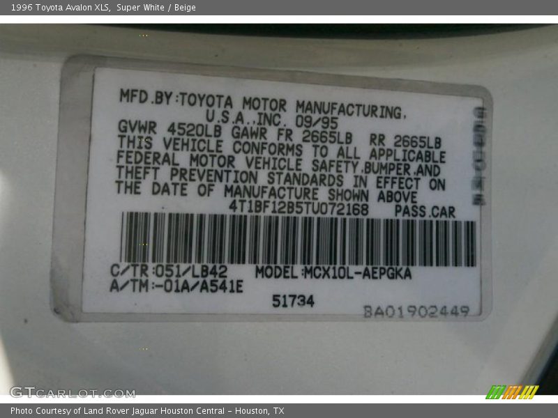 Super White / Beige 1996 Toyota Avalon XLS