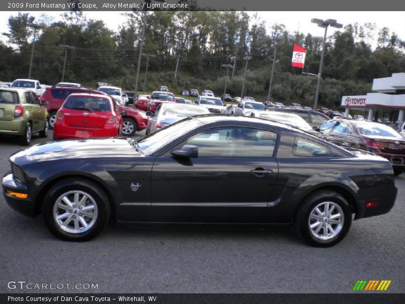 Alloy Metallic / Light Graphite 2009 Ford Mustang V6 Coupe