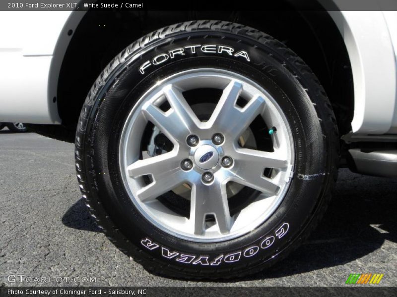 White Suede / Camel 2010 Ford Explorer XLT