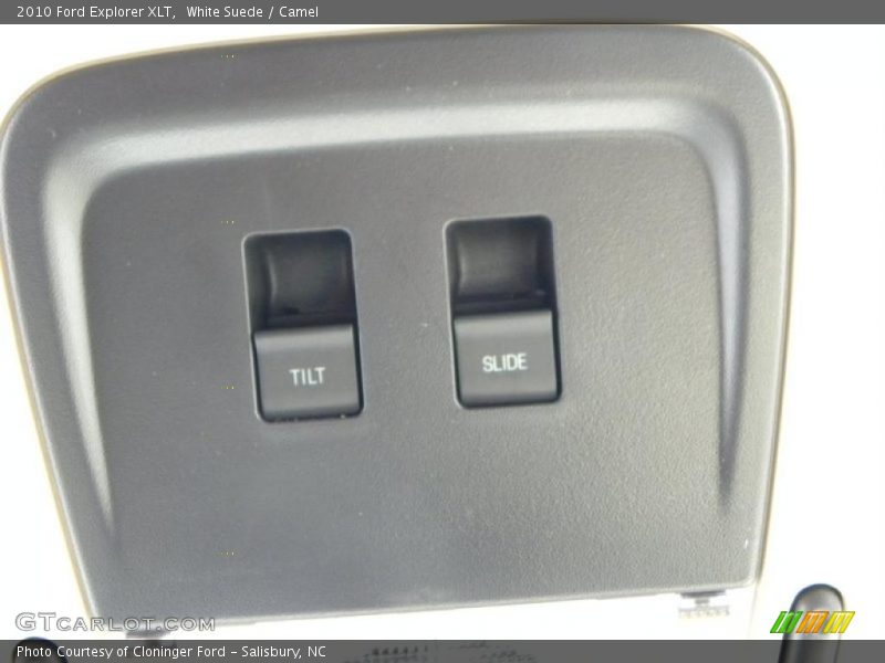 White Suede / Camel 2010 Ford Explorer XLT