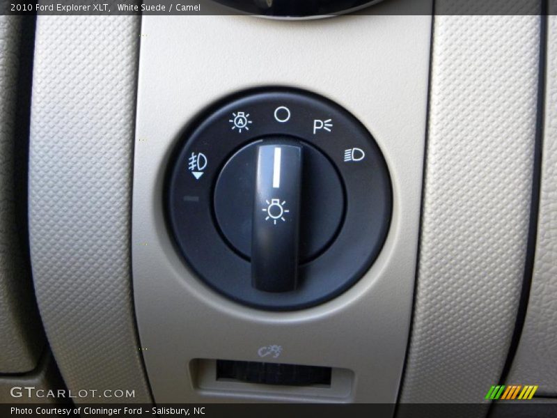 White Suede / Camel 2010 Ford Explorer XLT