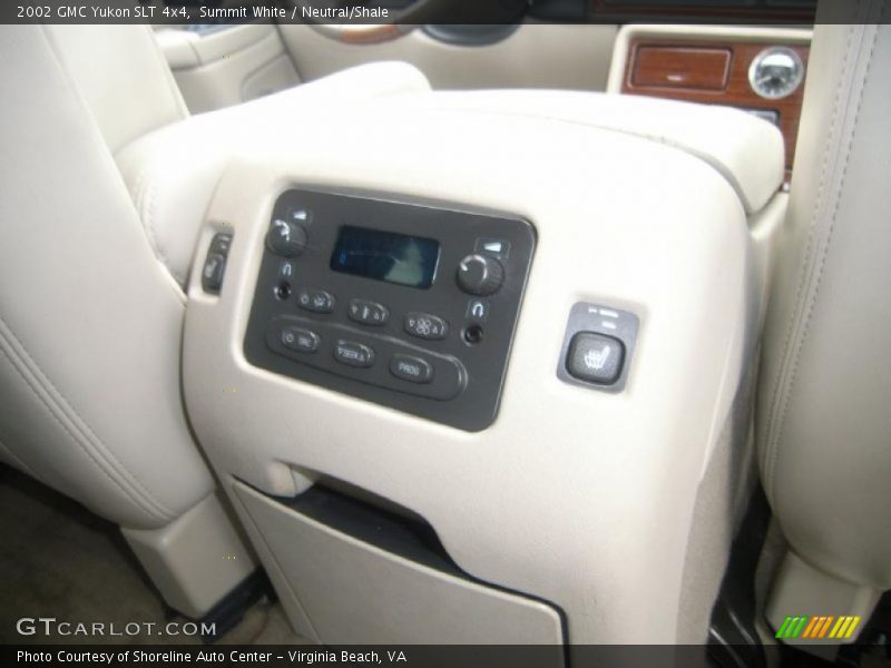 Summit White / Neutral/Shale 2002 GMC Yukon SLT 4x4
