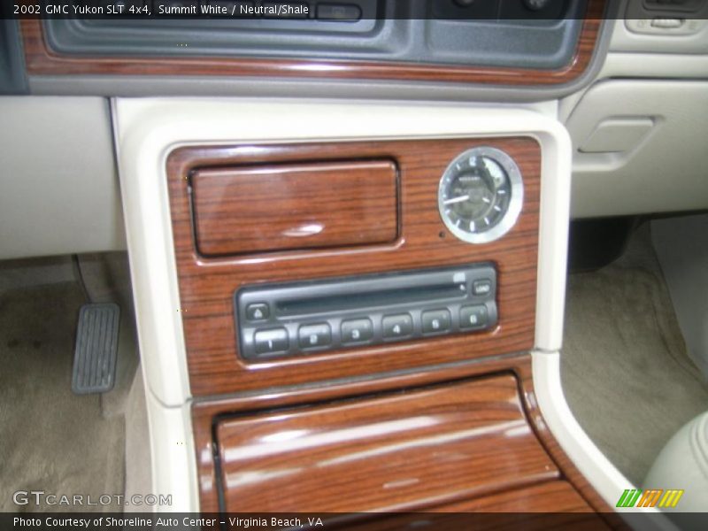 Summit White / Neutral/Shale 2002 GMC Yukon SLT 4x4