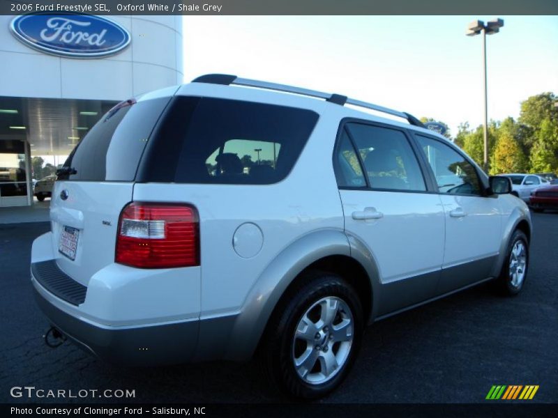 Oxford White / Shale Grey 2006 Ford Freestyle SEL