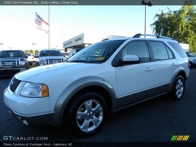 Oxford White / Shale Grey 2006 Ford Freestyle SEL